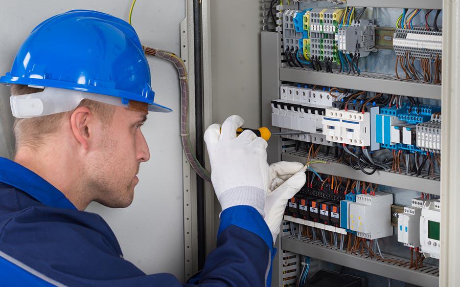 électricien urgence Esches